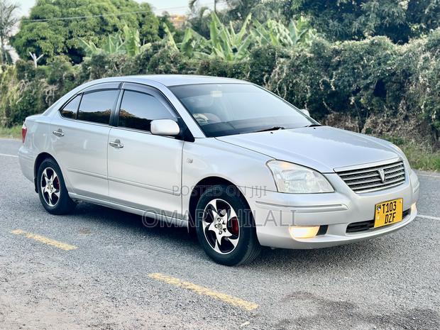 Toyota Premio 2005 Silver
