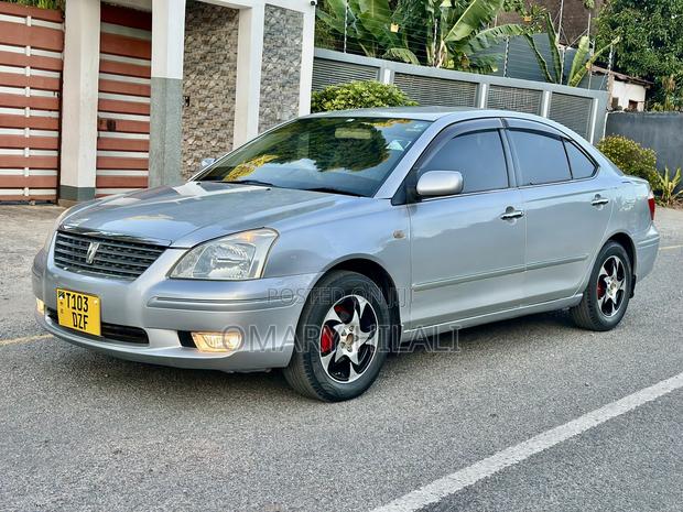 Toyota Premio 2005 Silver
