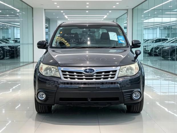 Subaru Forester 2011 Black