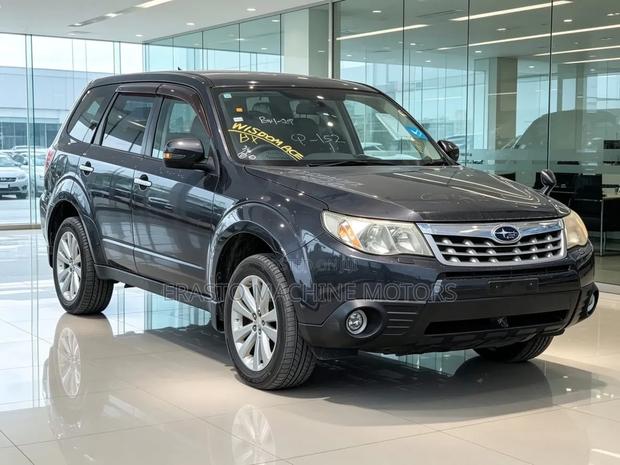 Subaru Forester 2011 Black