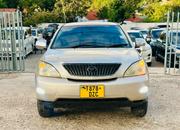 Toyota Harrier 2005 Gold for sale