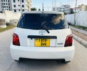 Toyota IST 2006 White for sale