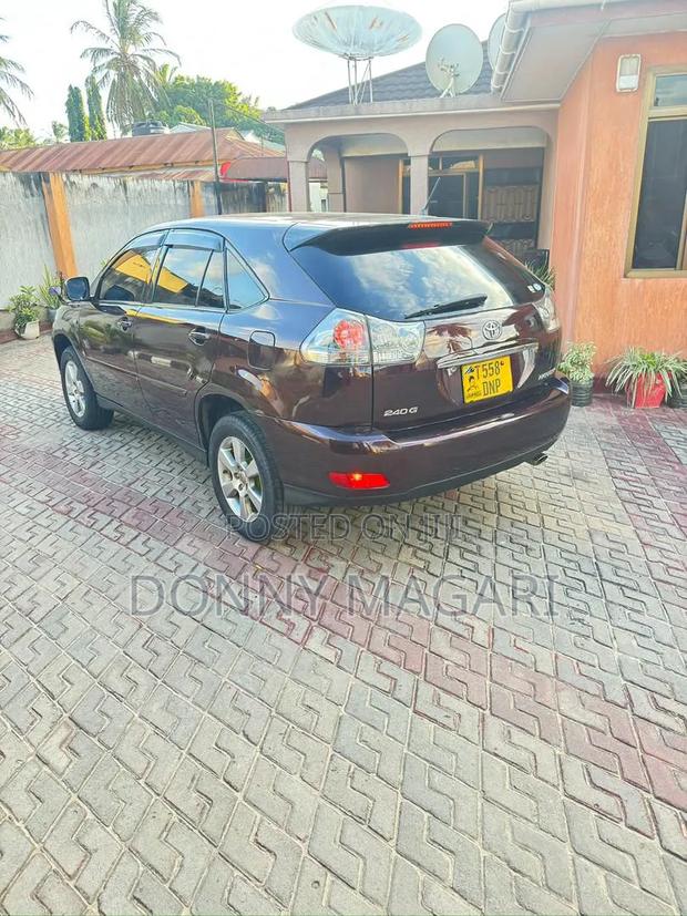 Toyota Harrier 2007 Maroon