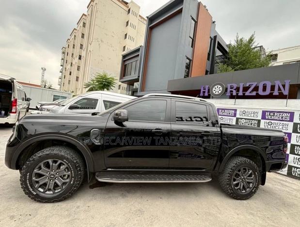 Ford Ranger 2023 Black