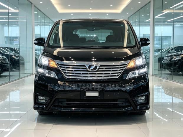 Toyota Alphard 2011 Black
