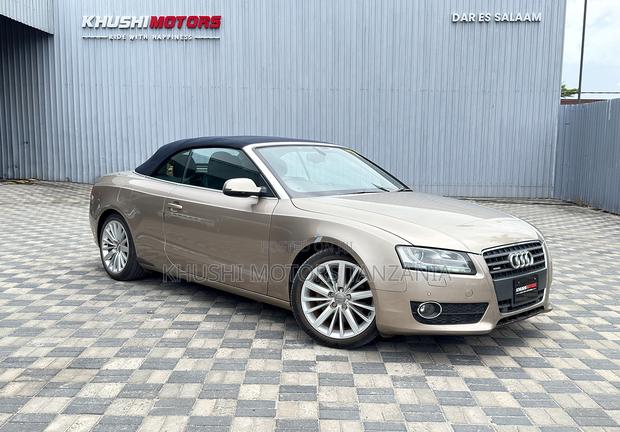 Audi A5 2011 Gold