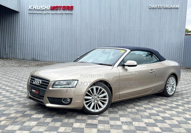 Audi A5 2011 Gold