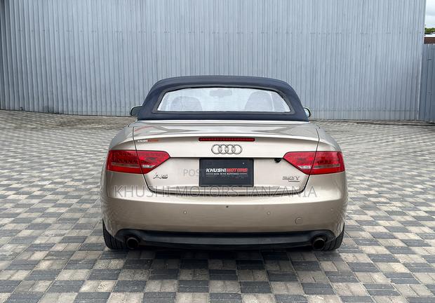 Audi A5 2011 Gold