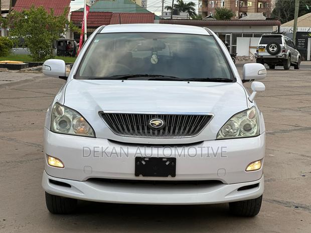 Toyota Harrier 240G 2007 White