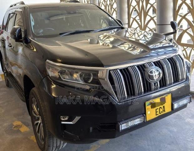 Toyota Land Cruiser Prado 2019 Black