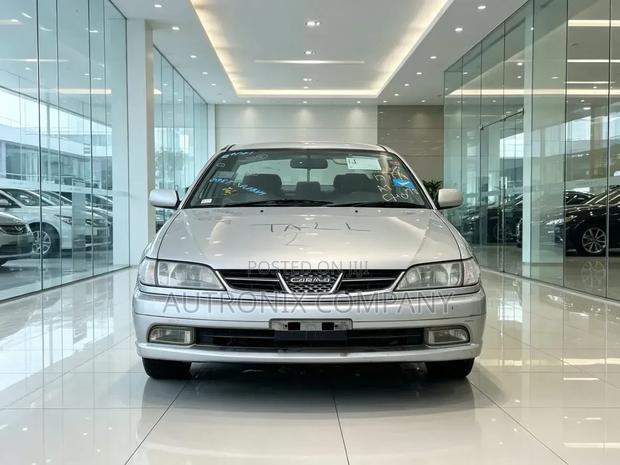 Toyota Carina 2.0 AWD Sedan 1999 Silver