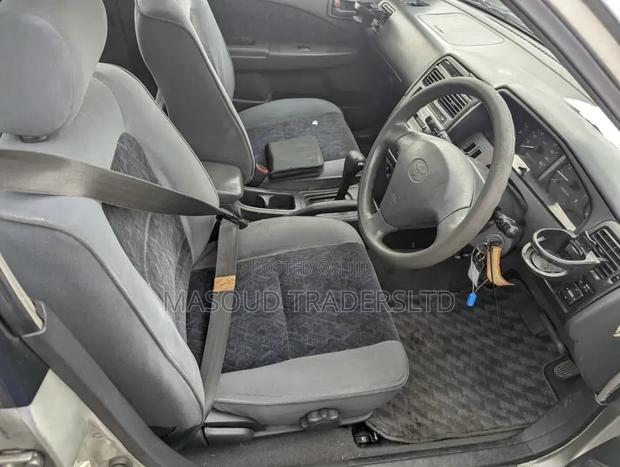Toyota Carina 2.0 AWD Sedan 1999 Silver