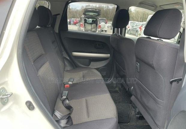 Toyota IST 2003 Pearl