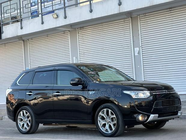 Mitsubishi Outlander PHEV 2018 Black