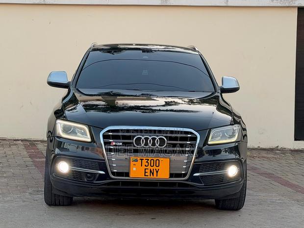 Audi SQ5 3.0T Premium Plus AWD 2014 Black