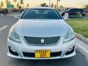 Toyota Crown 2010 Silver for sale