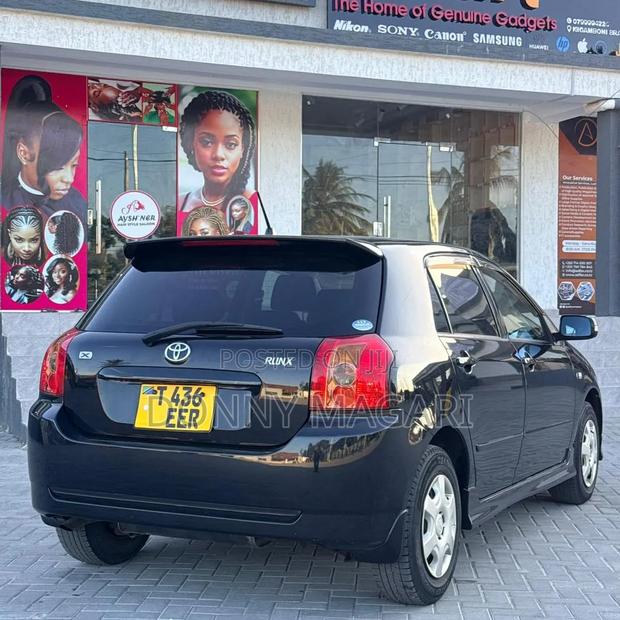 Toyota Corolla RunX 2007 Black