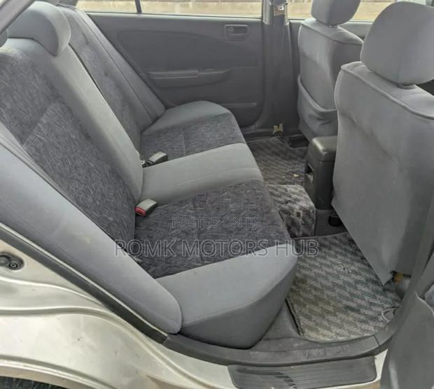 Toyota Carina 1999 Silver
