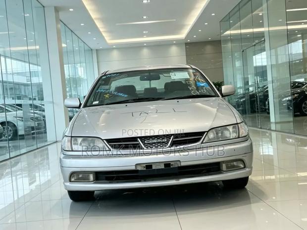Toyota Carina 1999 Silver
