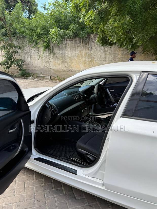 BMW 116i 2011 White