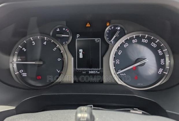 Toyota Land Cruiser Prado 2021 Black