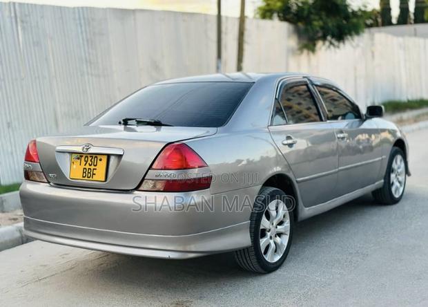 Toyota Mark II 2.0 AWD 2002 Gray