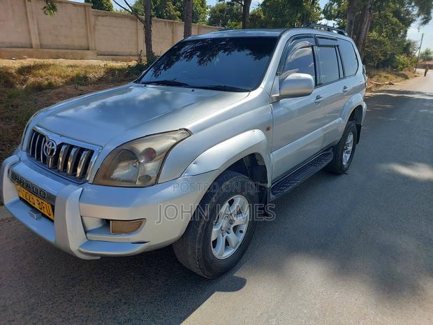 Toyota Land Cruiser Prado 3.0 D-4D 2003 Silver