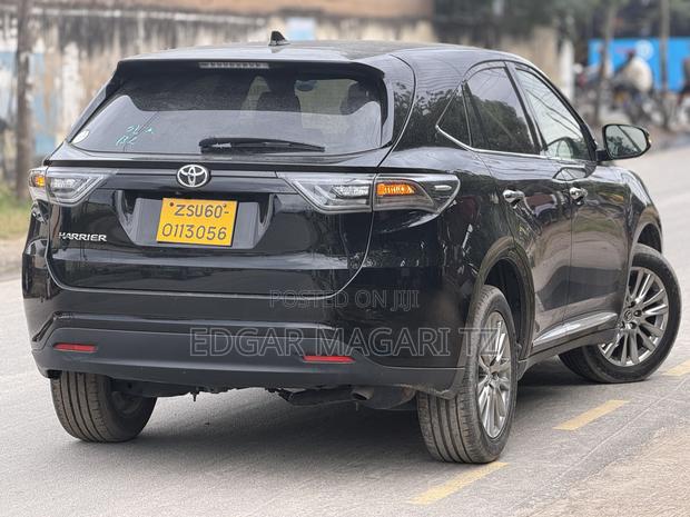 Toyota Harrier 2017 Black