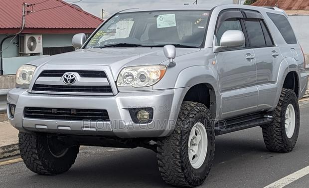 Toyota Hilux Surf 2005 Silver