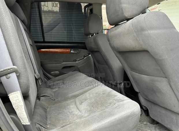 Toyota Land Cruiser Prado 2005 Black