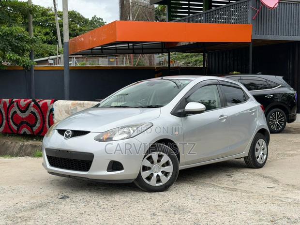 Mazda Demio 2009 Silver