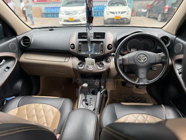 Toyota Vanguard 2009 Black