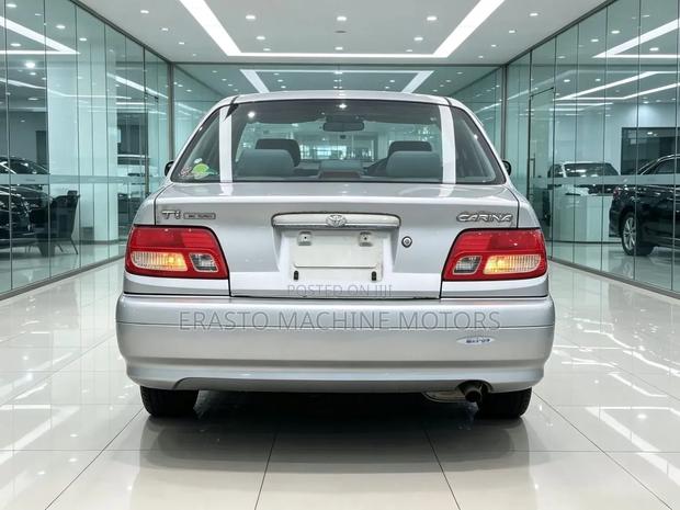 Toyota Carina 1999 Silver