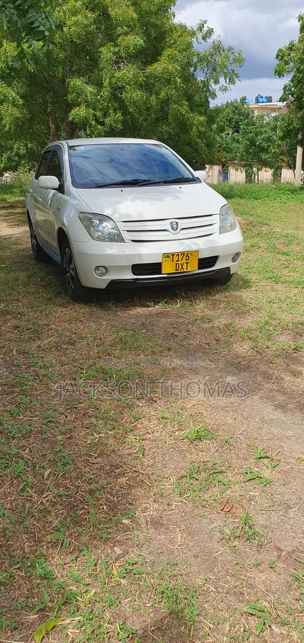Toyota IST 2005 Pearl