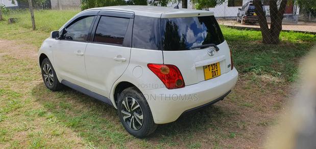 Toyota IST 2005 Pearl