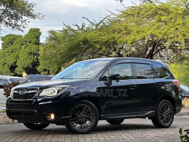 Subaru Forester 2015 Black