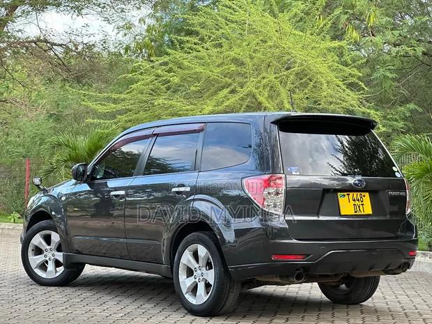 Subaru Forester 2009 Gray