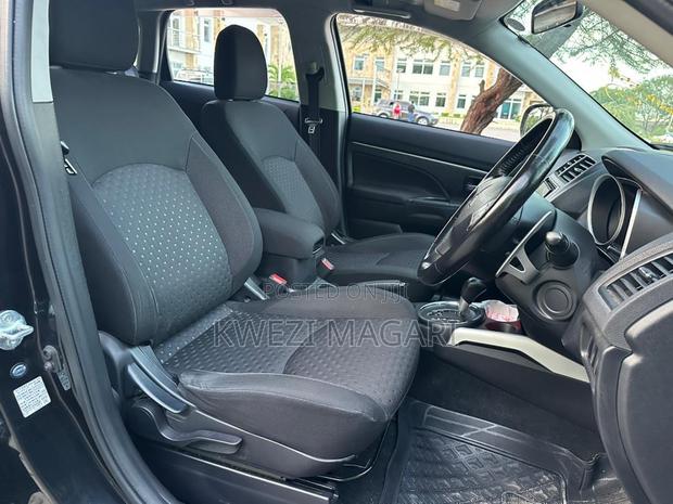 Mitsubishi RVR 2010 Black