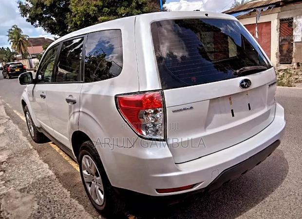 Subaru Forester 2011 White