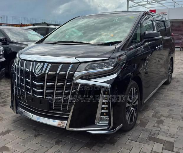 Toyota Alphard 2020 Matt Black