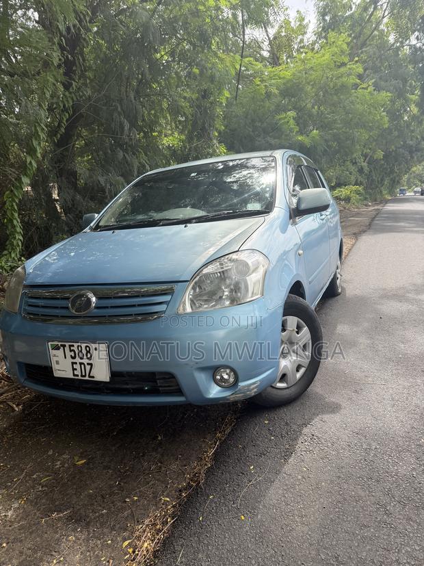 Toyota Raum 1.5 FWD 2009 Blue