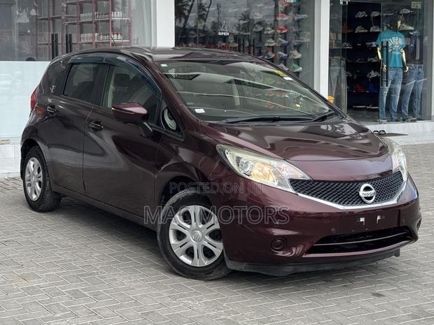 Nissan Note 1.6 Petrol 2016 Black