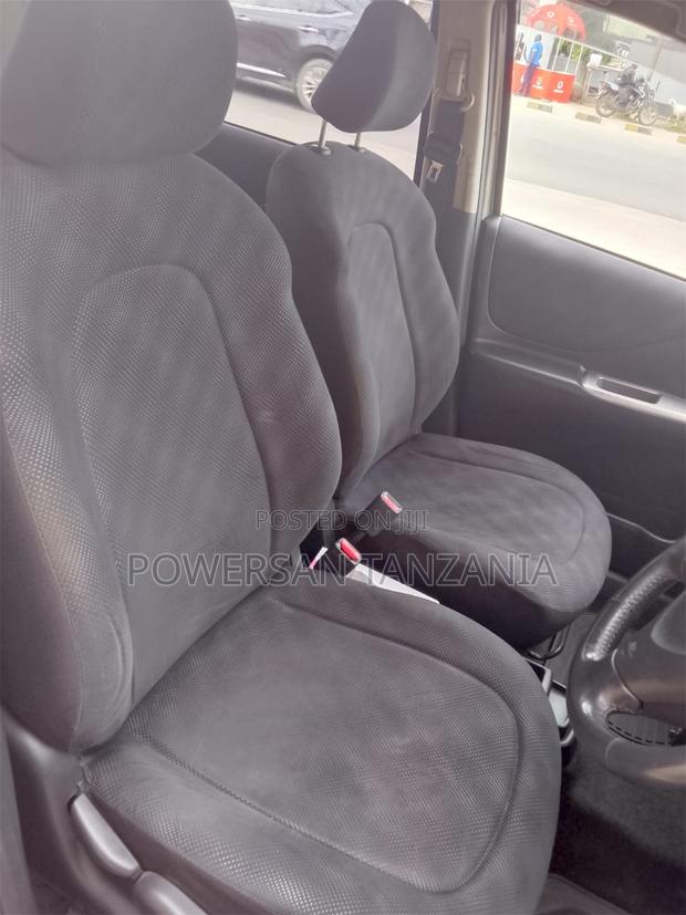 Toyota Ractis 2007 Gray