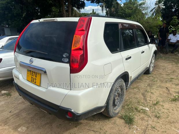 Nissan X-Trail 2009 White