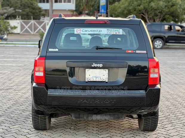 Jeep Patriot 2011 Black