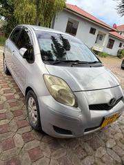 Toyota Vitz 2006 Silver for sale