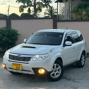 Subaru Forester 2008 White for sale