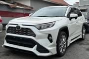 Toyota RAV4 2019 Off white for sale
