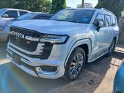 Toyota Land Cruiser LC300 2023 White for sale