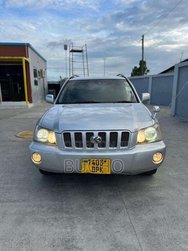 Toyota Kluger 2005 Silver